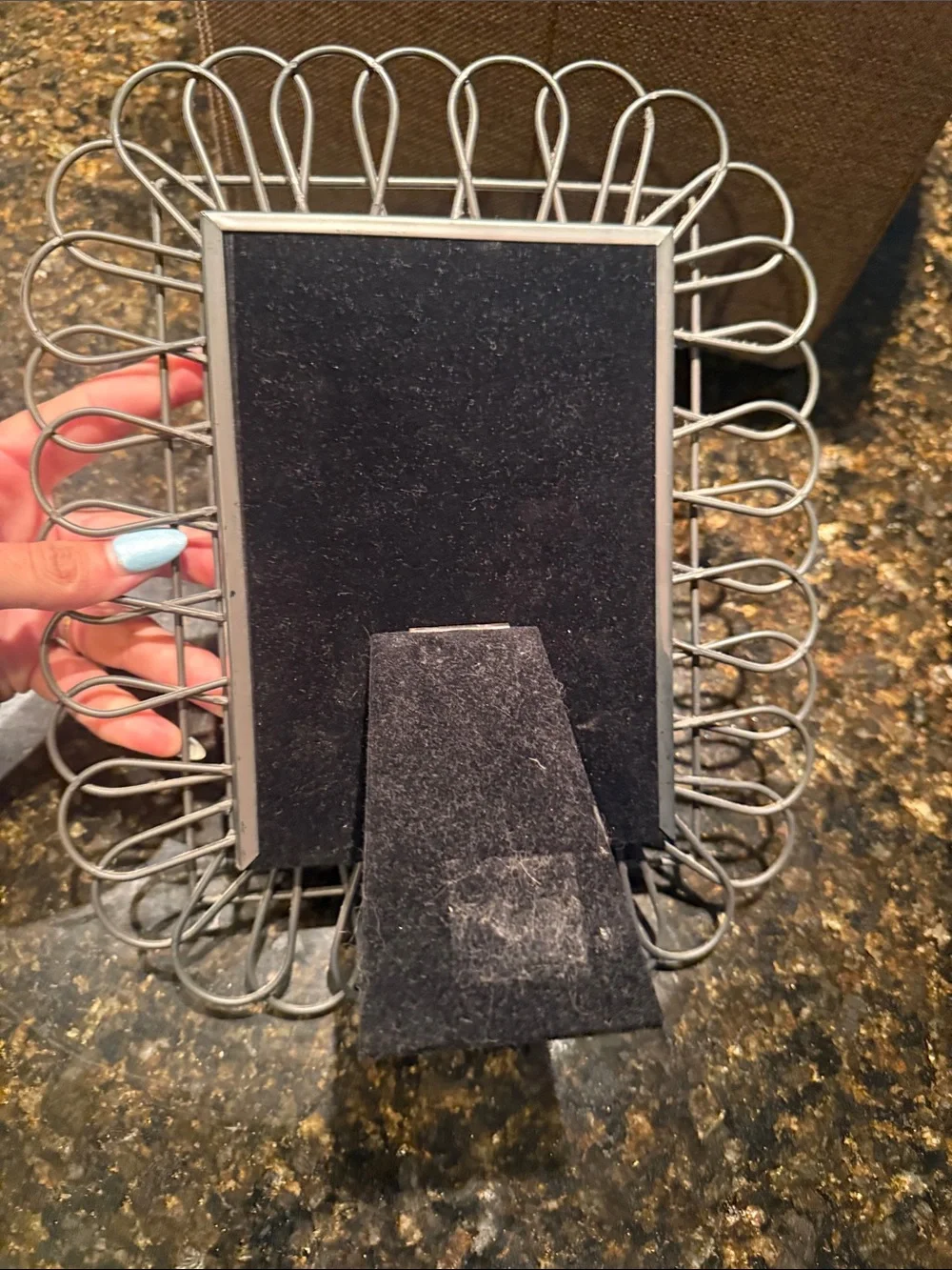 Decorative Metal Wire Photo Frame - 5x7 Glass Photo Frame